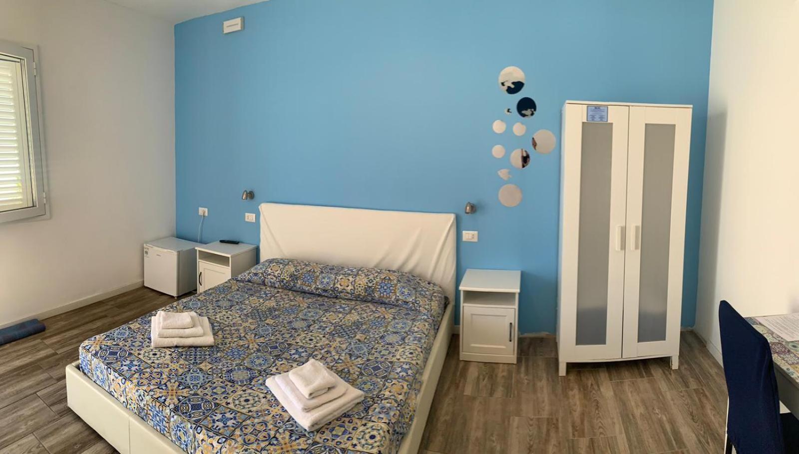 Borgomarino'S Room チェファル エクステリア 写真